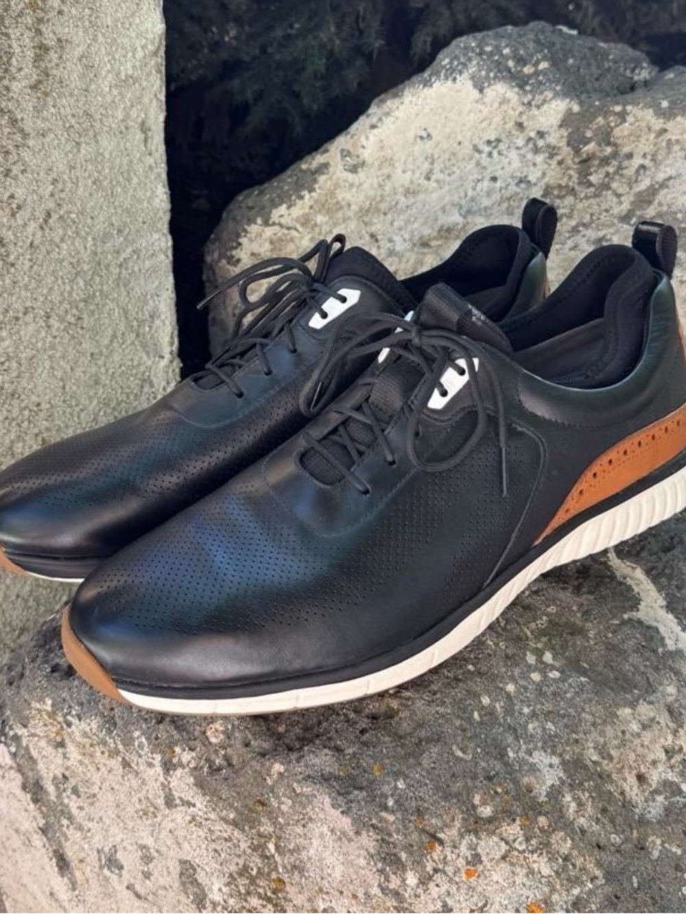 Johnston & Murphy Black and Brown Leather XC4 Golf Shoes